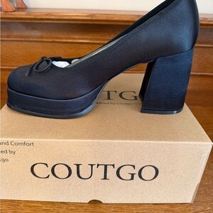 New in Box Coutgo Women’s Lace up Heels Platform Party dress Shoes Size 7.5